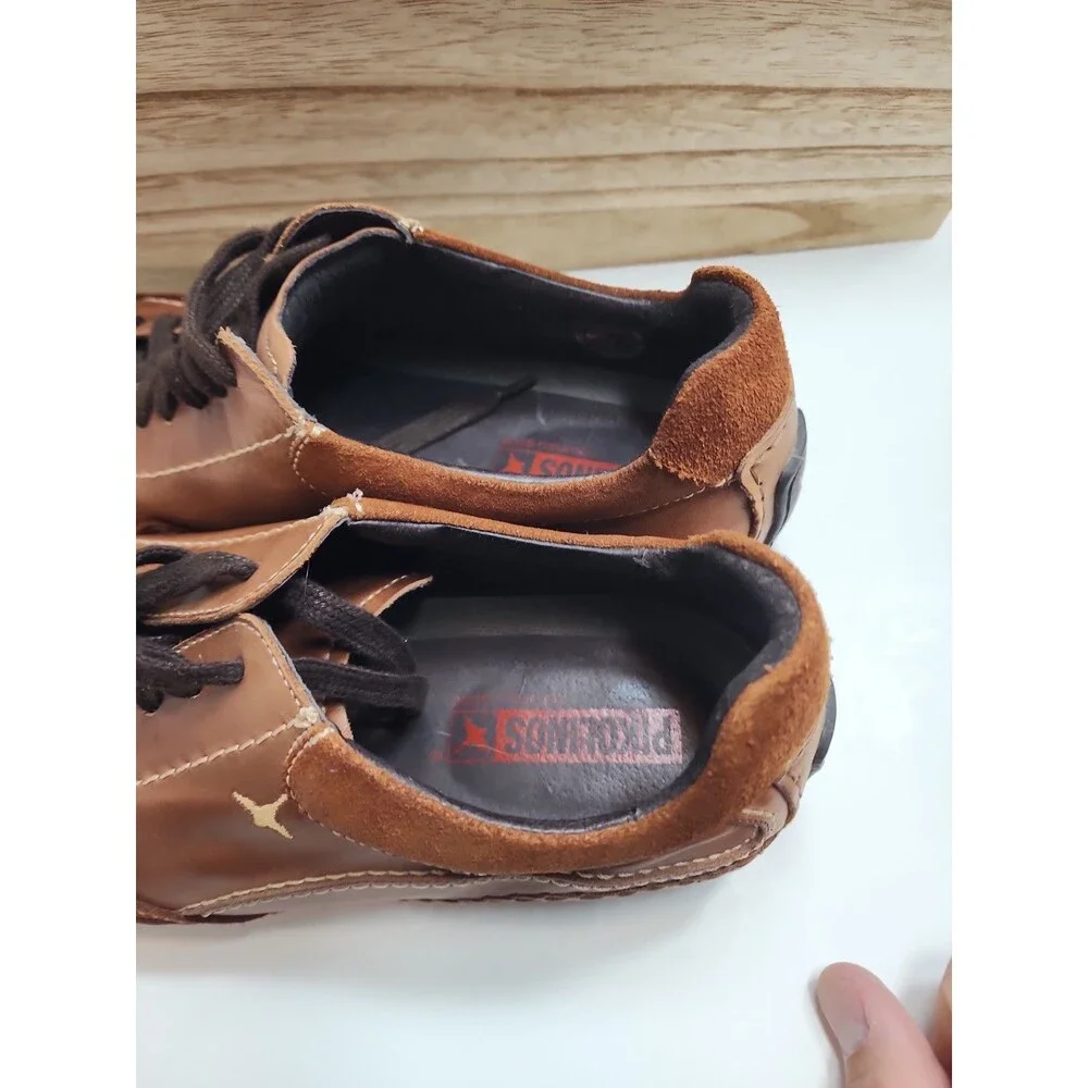 Pikolinos Mens size 43 Hand-Sewn European Walking Shoe Brown Leather. Beautiful